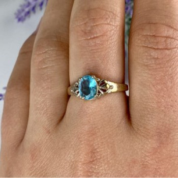 925 Sterling Silver Blue Topaz Ring Size 10
