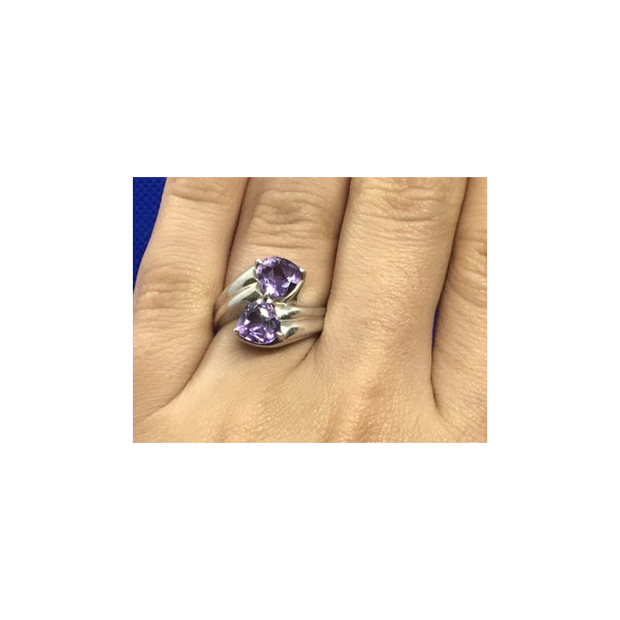 925 Sterling Silver Amethyst Ring Size 6.5