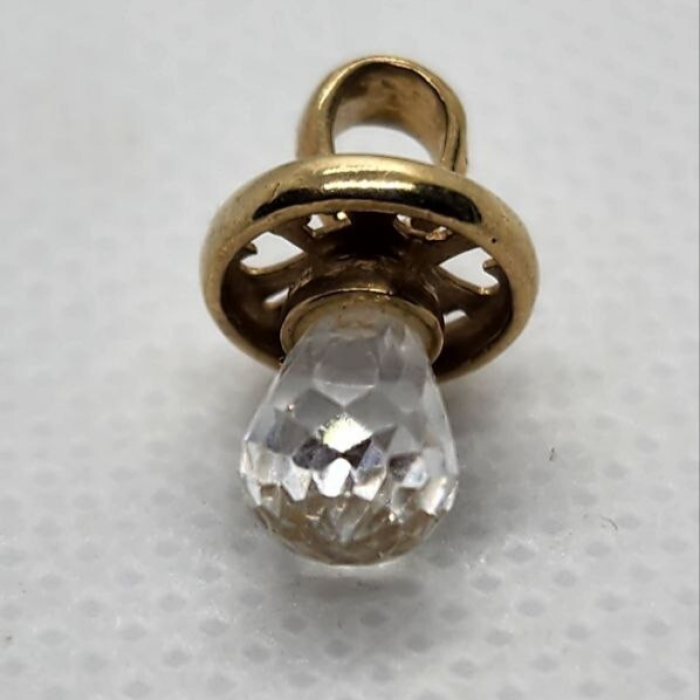 10K Yellow Gold Crystal Swarovski Pendant