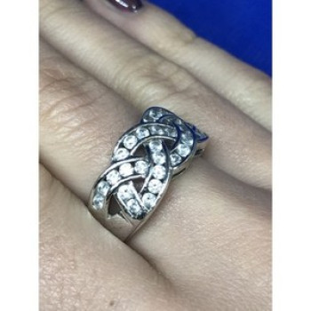 925 Sterling Silver CZ Ring Size 8.5