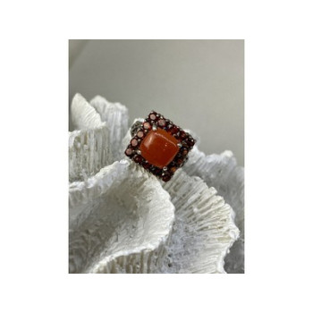 925 STERLING SILVER AMBER & GARNET RING SIZE 8.5