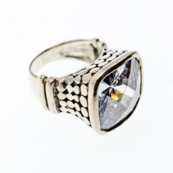 925 Sterling Silver CZ Ring Size 6.5