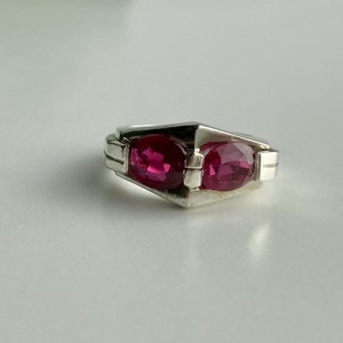 925 Sterling Silver Pink Spinel Ring Size 5.5