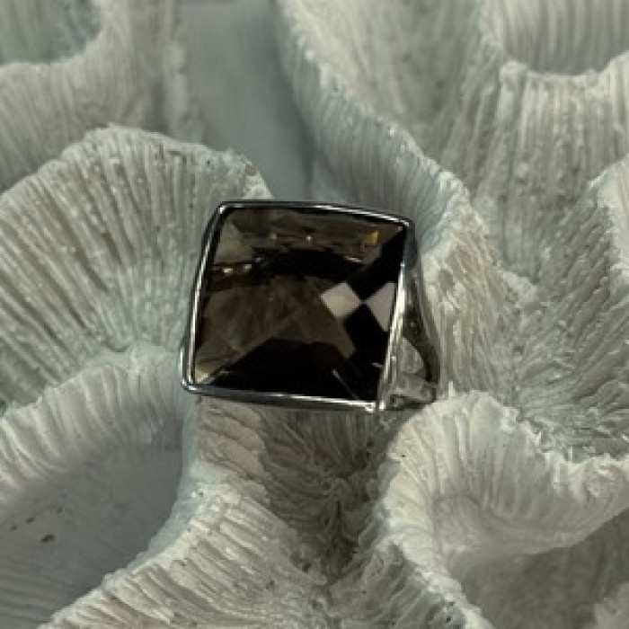 925 Sterling Silver Brown Tourmaline Ring Size 7