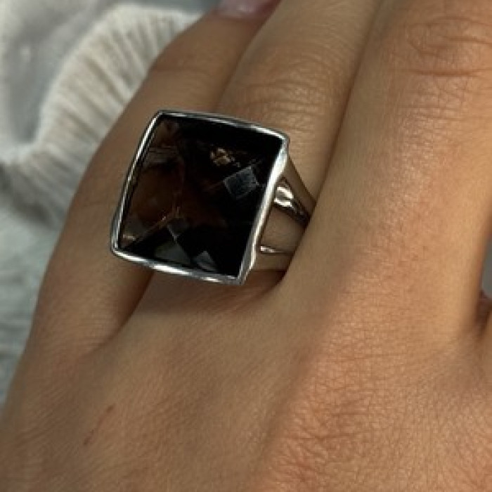 925 Sterling Silver Brown Tourmaline Ring Size 7
