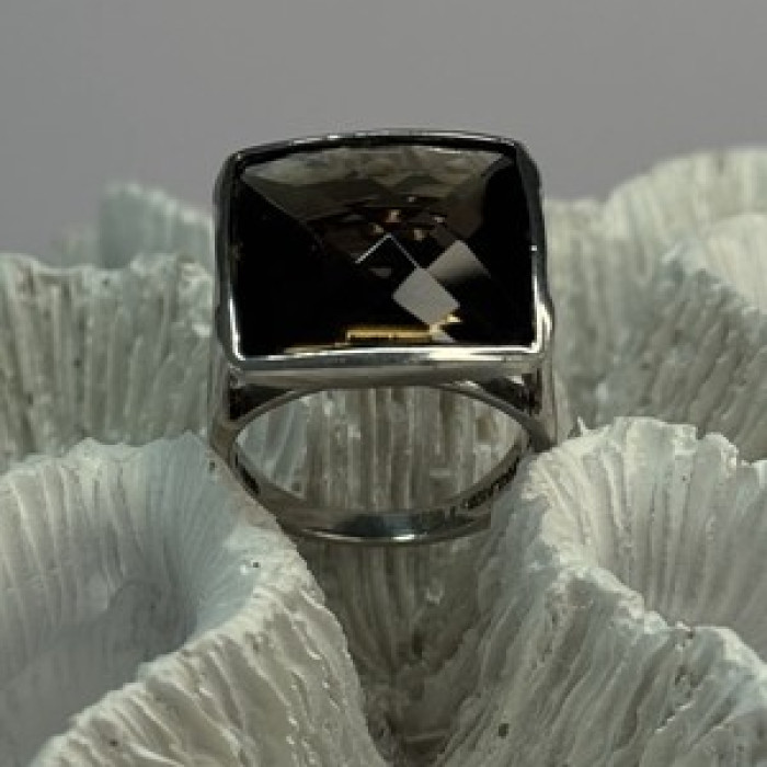 925 Sterling Silver Brown Tourmaline Ring Size 7