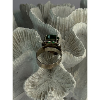 Vintage Elegant Design 925 Sterling Silver Green Spinel Ring Sizable