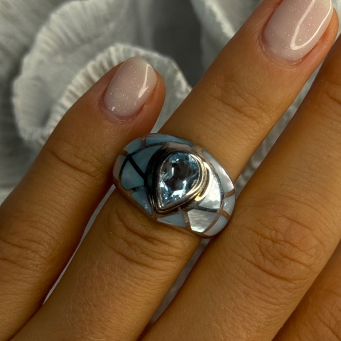 925 Sterling Silver Beautiful Blue Abalone & Topaz Ring Size 6