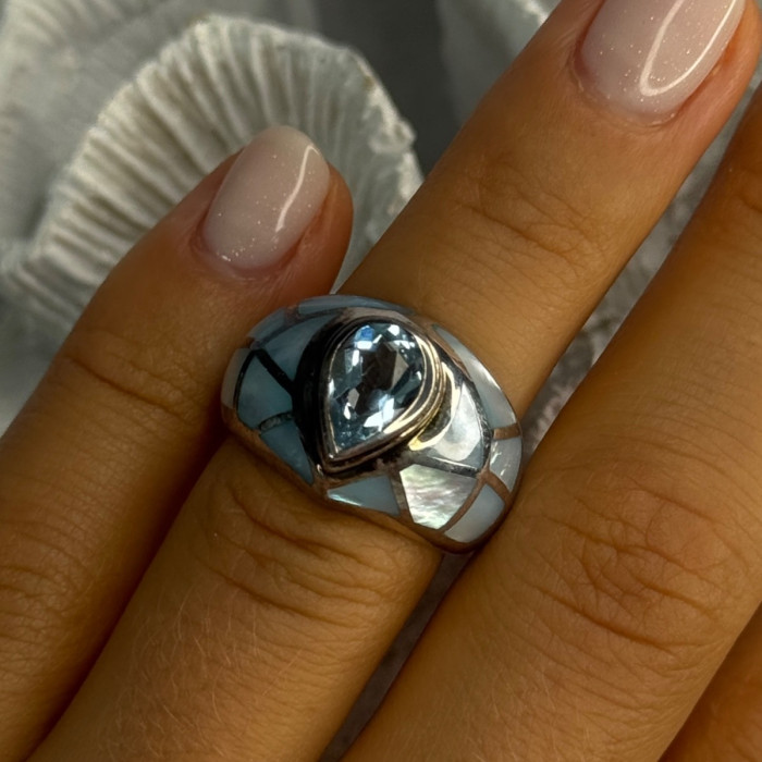 925 Sterling Silver Beautiful Blue Abalone & Topaz Ring Size 6