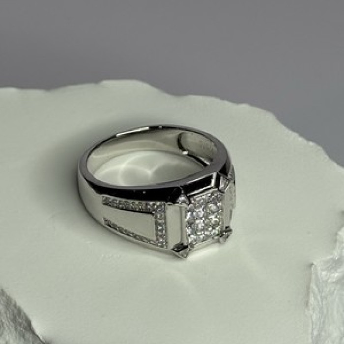 925 Sterling Silver CZ Men'S Ring Size 12