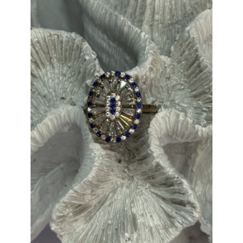 Beautiful 925 Sterling Silver CZ Ring Size 7.5