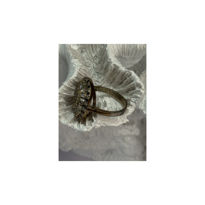 Beautiful 925 Sterling Silver CZ Ring Size 7.5