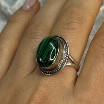 Vintage 925 Sterling Silver Malachite Ring Size 9