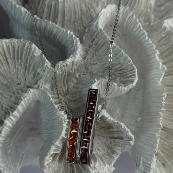 925 Sterling Silver Orange & Red Spinel Necklace Length 19 Inch