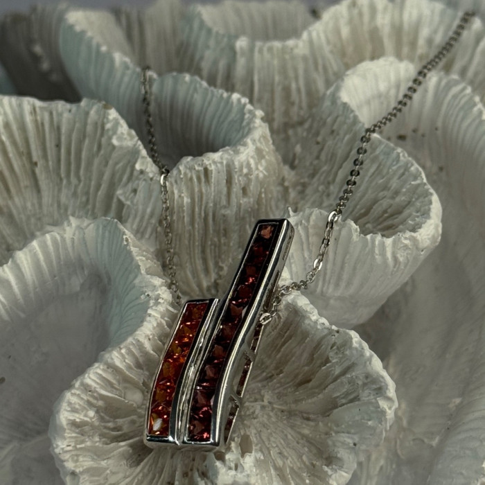 925 Sterling Silver Orange & Red Spinel Necklace Length 19 Inch