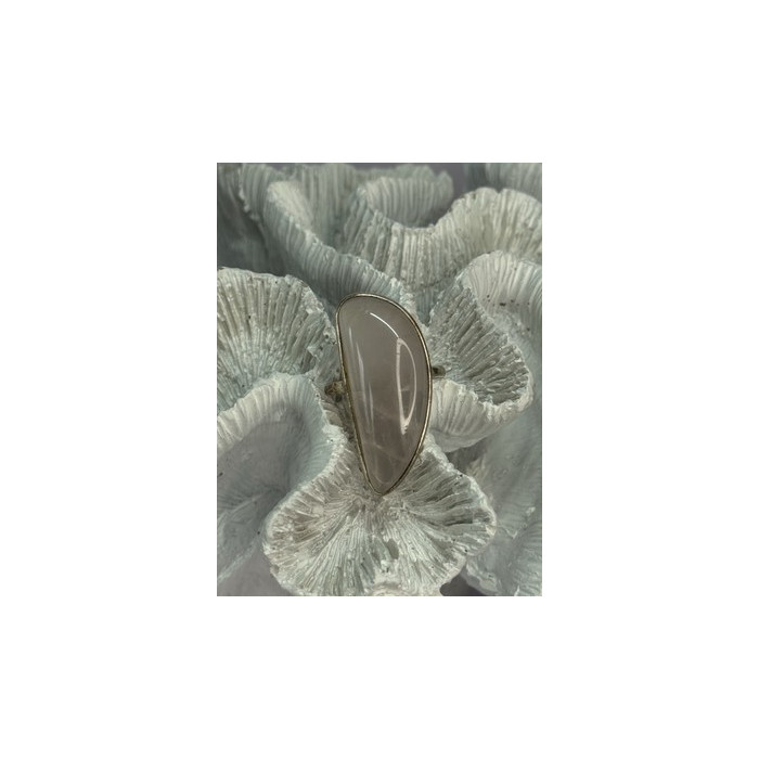 VINTAGE 925 STERLING SILVER MORGANITE RING SIZE 8