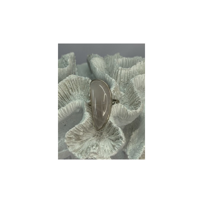 VINTAGE 925 STERLING SILVER MORGANITE RING SIZE 8