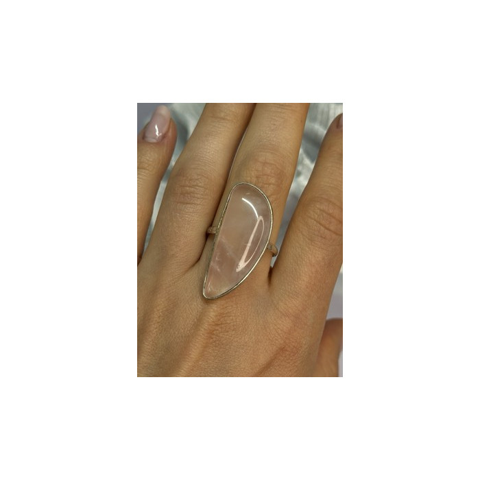 VINTAGE 925 STERLING SILVER MORGANITE RING SIZE 8