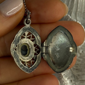 Vintage 925 Sterling Silver Open Locket Onyx & Marcasites Necklace 18 Inch