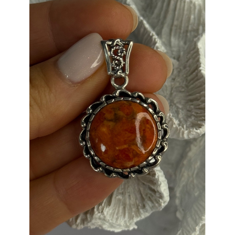 925 Sterling Silver Carnelian Pendant Lenght 1.60 Inch