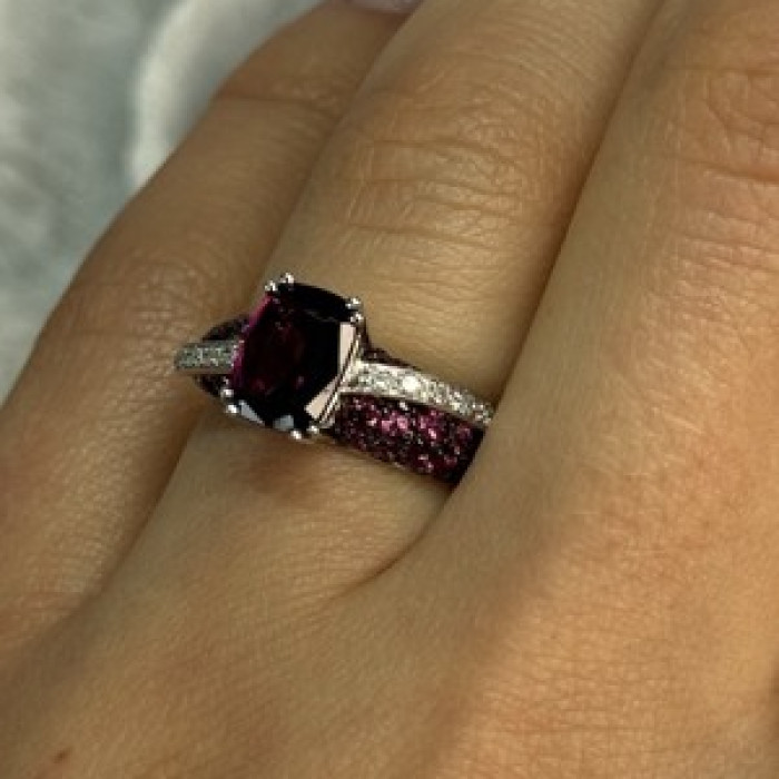 10K White Gold Spinel & Diamond Ring Size 6.5