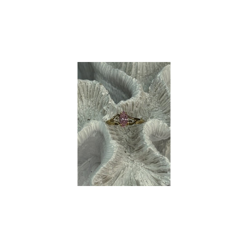 10K YELLOW GOLD MORGANITE RING SIZE 7.5
