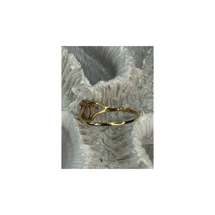 10K YELLOW GOLD MORGANITE RING SIZE 7.5