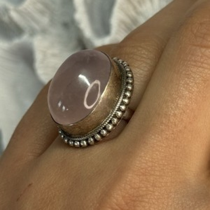 Beautiful Vintage 925 Sterling Silver Morganite Ring Size 5.5