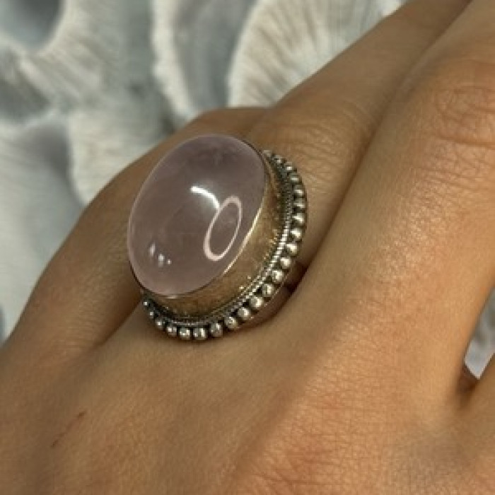 Beautiful Vintage 925 Sterling Silver Morganite Ring Size 5.5