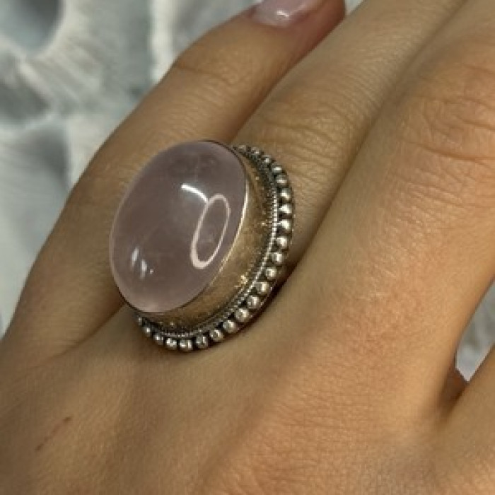 Beautiful Vintage 925 Sterling Silver Morganite Ring Size 5.5