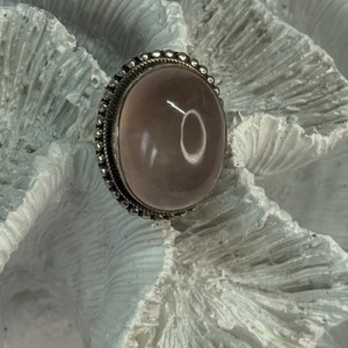 Beautiful Vintage 925 Sterling Silver Morganite Ring Size 5.5