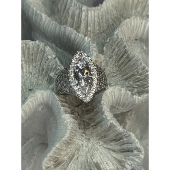 SHINY 925 STERLING SILVER CZ RING SIZE 6