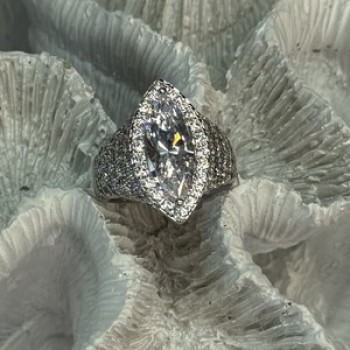 Shiny 925 Sterling Silver CZ Ring Size 6