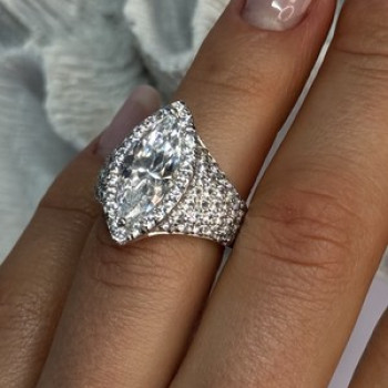 Shiny 925 Sterling Silver CZ Ring Size 6