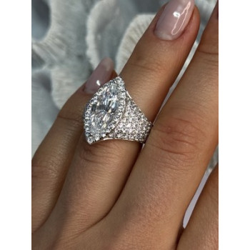 SHINY 925 STERLING SILVER CZ RING SIZE 6