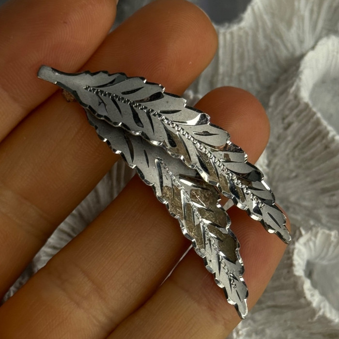925 Sterling Silver Brooch Leaves Width 2.1 Inch