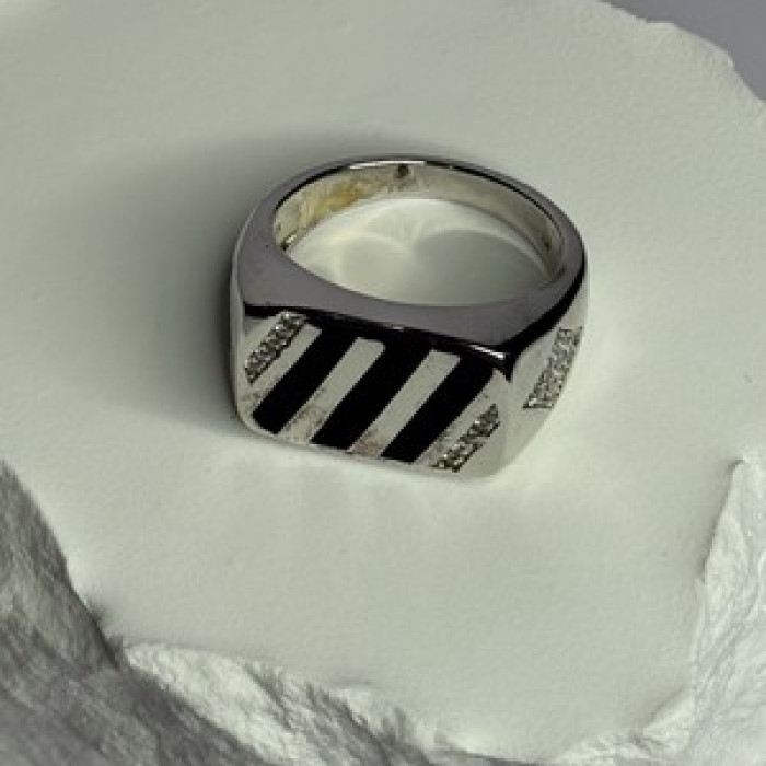925 Sterling Silver Black Enamel & CZ Men'S Ring Size 11
