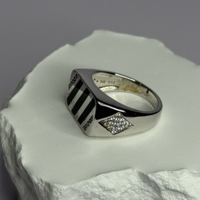 925 Sterling Silver Black Enamel & CZ Men'S Ring Size 11