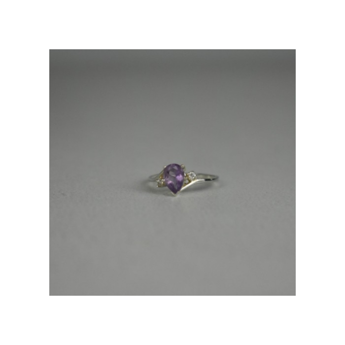 925 Sterling Silver Amethyst & CZ Ring Size 7