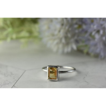 925 Sterling Silver Citrine Ring Size 7.5