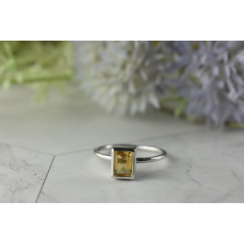 925 Sterling Silver Citrine Ring Size 7.5