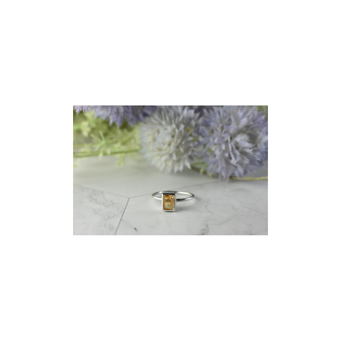 925 Sterling Silver Citrine Ring Size 7.5