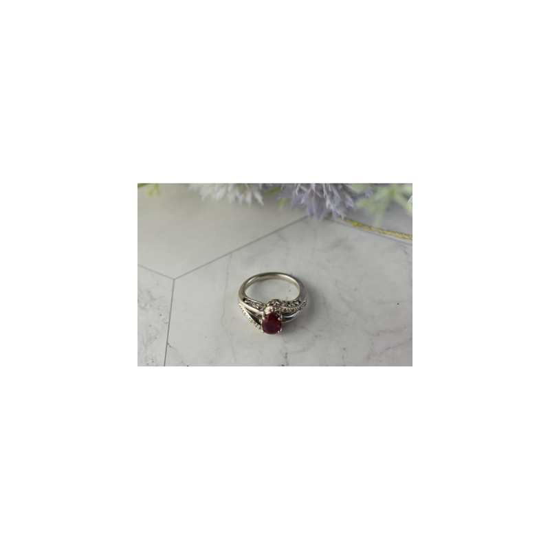 925 Sterling Silver Pink Topaz & Diamonds Ring Size 6