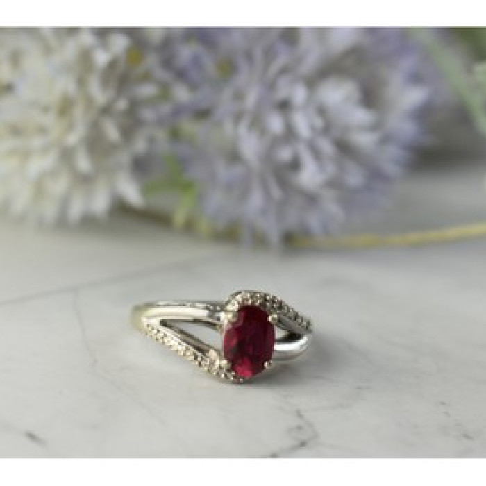 925 Sterling Silver Pink Topaz & Diamonds Ring Size 6