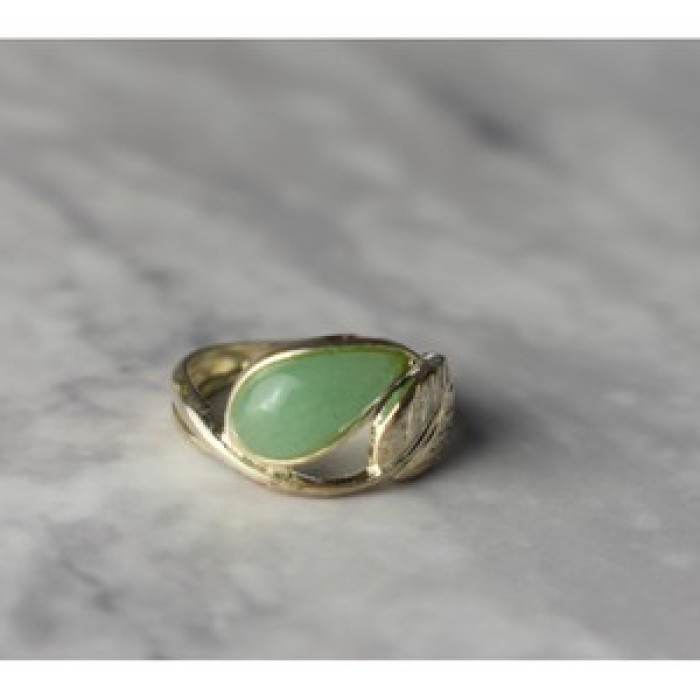 925 Sterling Silver Green Nephrite (Jade) Ring Size 6.5