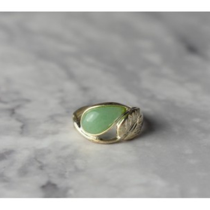 925 Sterling Silver Green Nephrite (Jade) Ring Size 6.5