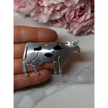 925 Sterling Silver Cow Brooch Length 2.5 In