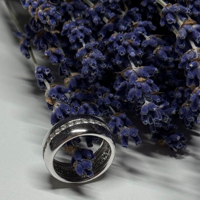 925 Sterling Silver CZ Ring Size 6