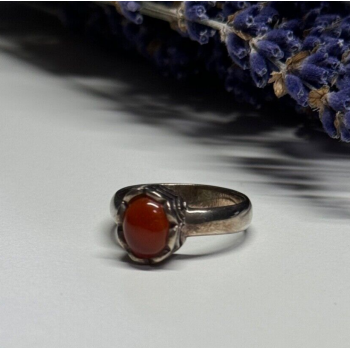 925 Sterling Silver Amber Ring Size 6