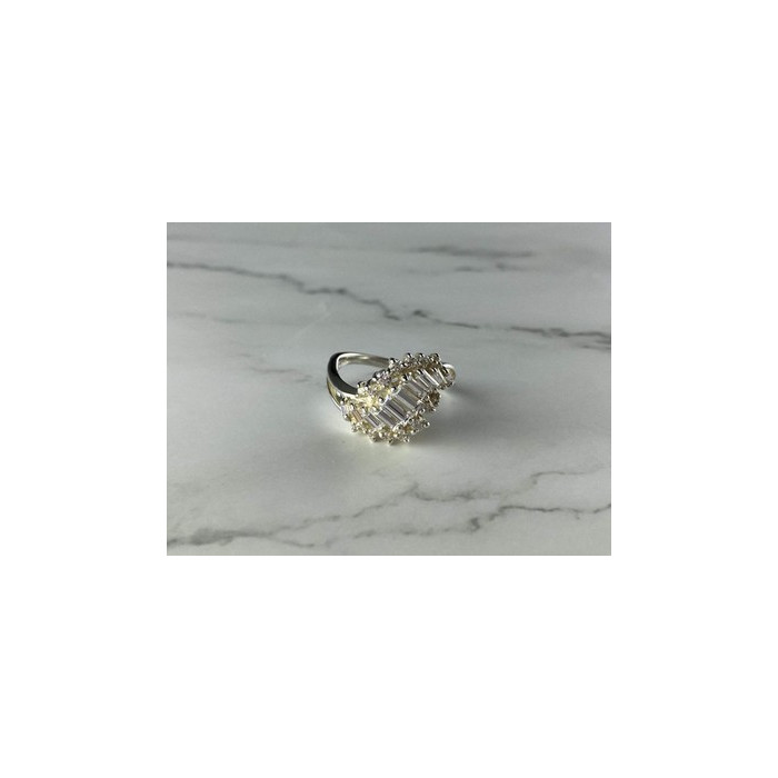 925 Sterling Silver CZ Ring Size 11.5